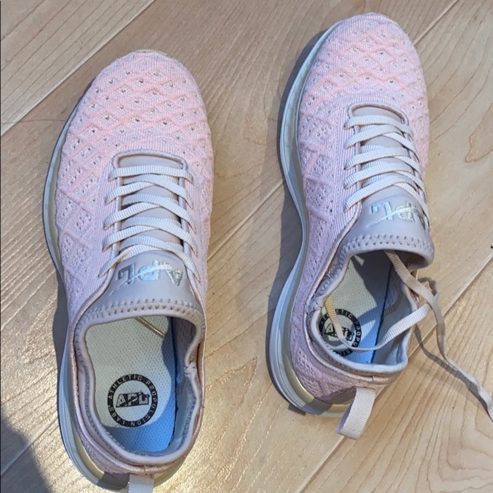 APL techloom sneakers